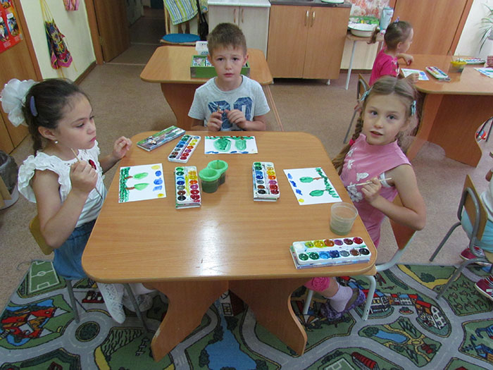 Игровое занятие «Что такое экология?» в детском саду «Боровичок»